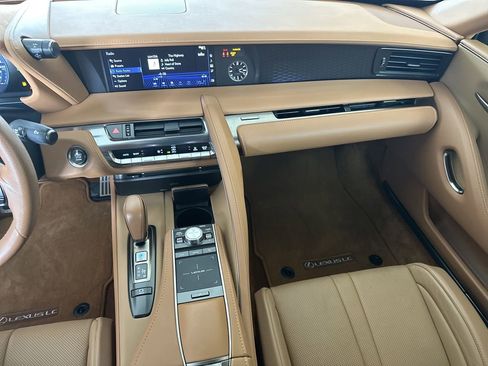 Used 2022 Lexus LC 500 Convertible image 17