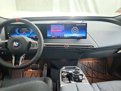 New 2026 BMW iX M70 image 22