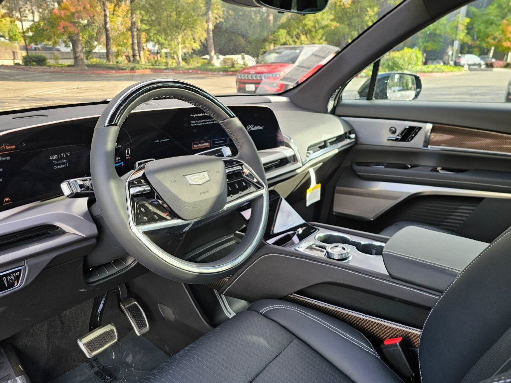 New 2027 Cadillac Vistiq Sport AWD/4WD image 19