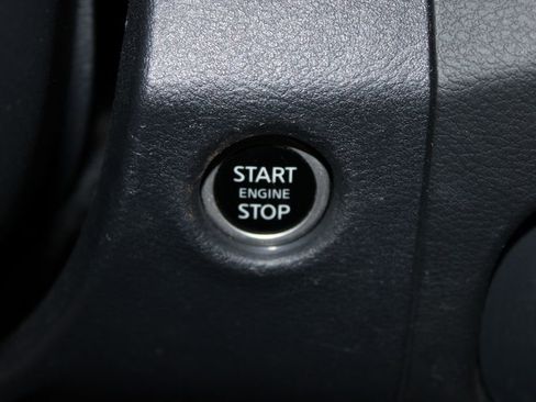 Used 2024 Nissan Frontier PRO-4X w/ Pro Convenience Package image 27