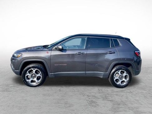Used 2022 Jeep Compass Trailhawk w/ Trailhawk Convenience Group AWD/4WD image 8