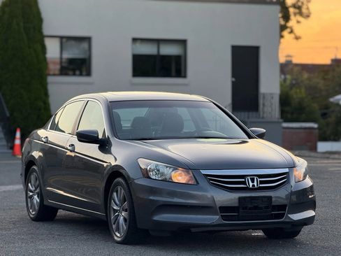 Used 2012 Honda Accord EX-L image 4