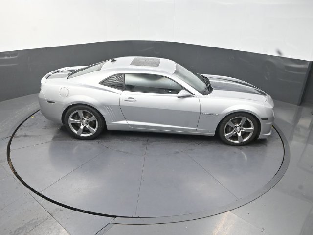 Used 2010 Chevrolet Camaro SS w/ RS Package RWD image 27