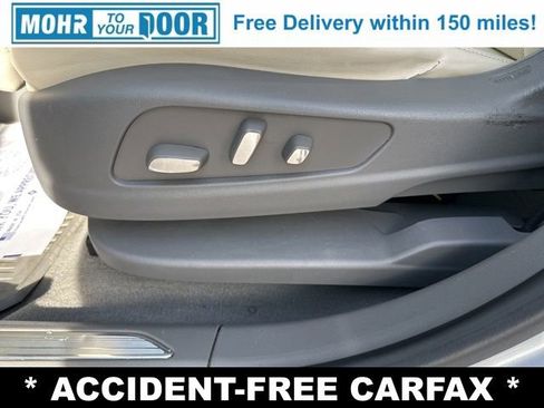 Used 2017 Cadillac XT5 Premium Luxury image 15