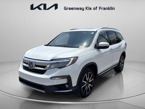 Used 2020 Honda Pilot Touring image 3