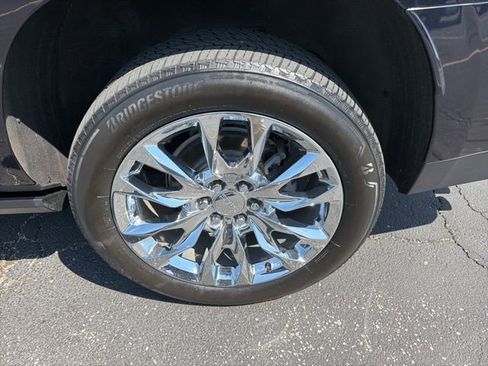 Used 2021 GMC Yukon XL Denali image 9