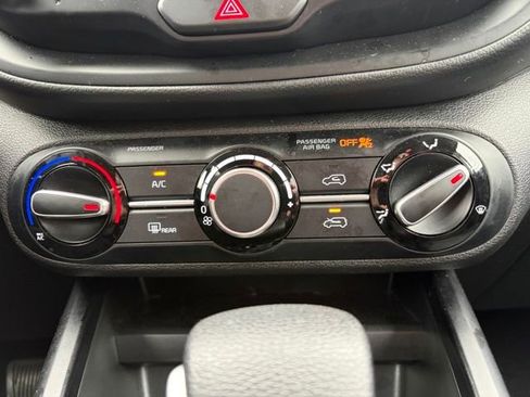 Used 2024 Kia Soul LX w/ Option Group 015 image 16