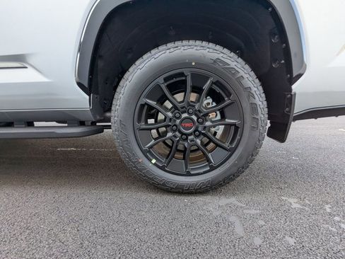 Used 2025 Toyota Sequoia Platinum w/ TRD Off-Road Package image 10