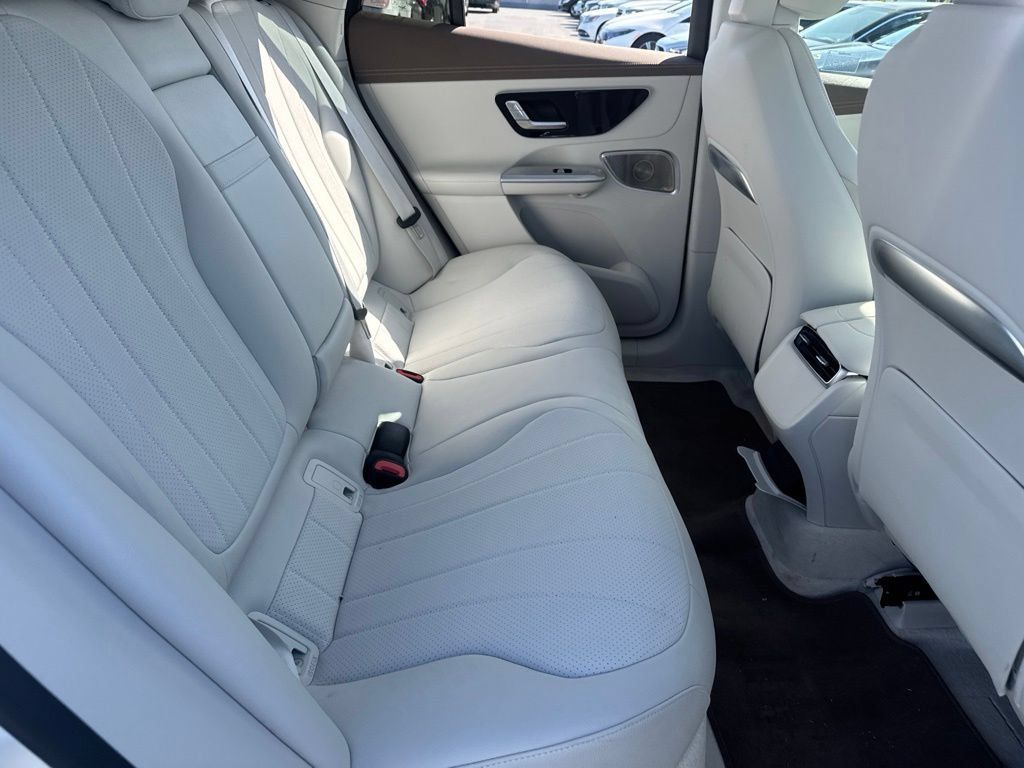 Certified 2024 Mercedes-Benz EQE 350+ SUV image 7