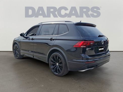 Used 2021 Volkswagen Tiguan SE R-Line image 4