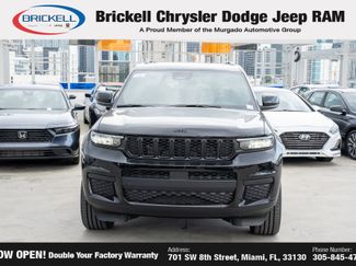 New 2025 Jeep Grand Cherokee L Altitude video 2