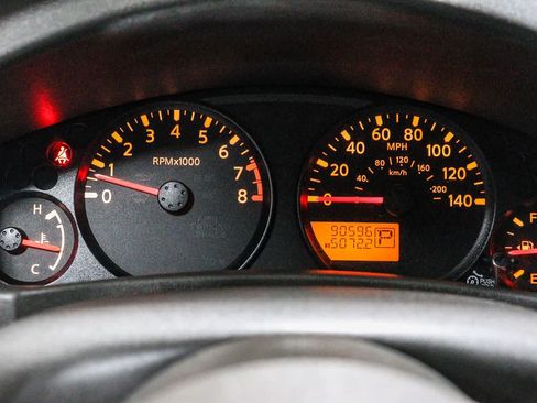 Used 2021 Nissan Frontier SV RWD image 21