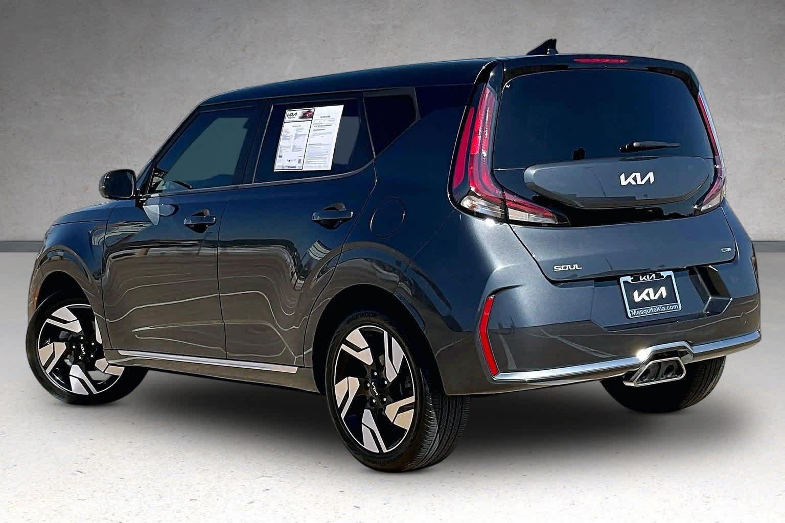 Used 2024 Kia Soul GT-Line FWD image 4