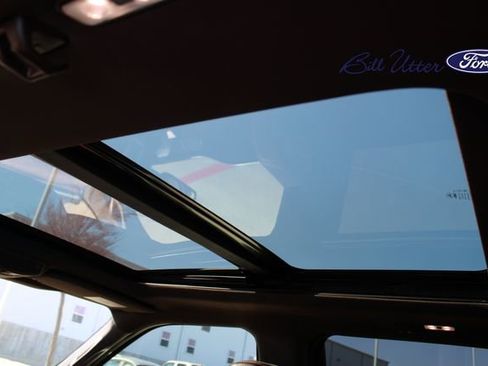 Used 2016 Ford F150 King Ranch w/ Equipment Group 601A Luxury image 17