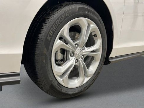 New 2025 Honda Accord LX image 10
