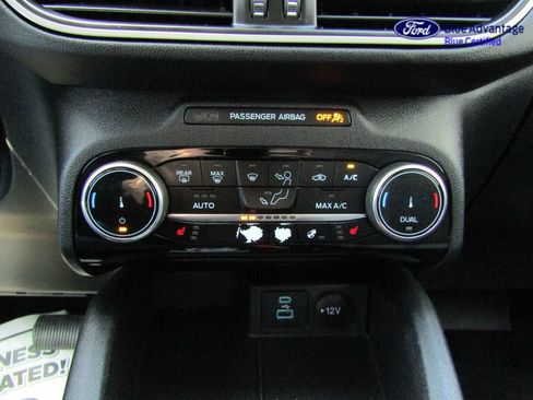 Certified 2022 Ford Escape SE w/ Convenience Package FWD image 37