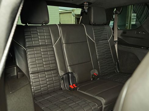 Used 2026 Cadillac Escalade V image 34