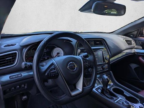 Used 2021 Nissan Maxima Platinum w/ 40th Anniversary Package FWD image 10