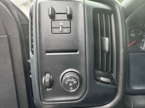 Used 2018 GMC Sierra 1500 W/T w/ Elevation Edition image 26