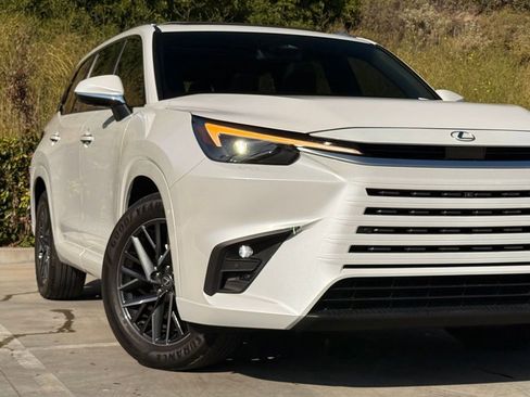 Certified 2024 Lexus TX 350 FWD w/ Technology Package image 7