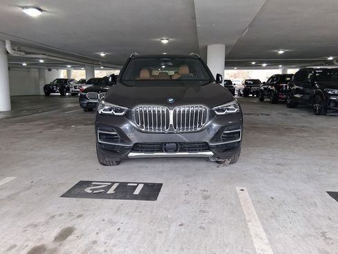 Certified 2023 BMW X5 sDrive40i image 5