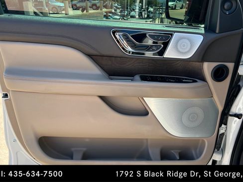 Used 2024 Lincoln Navigator L Reserve AWD/4WD image 14