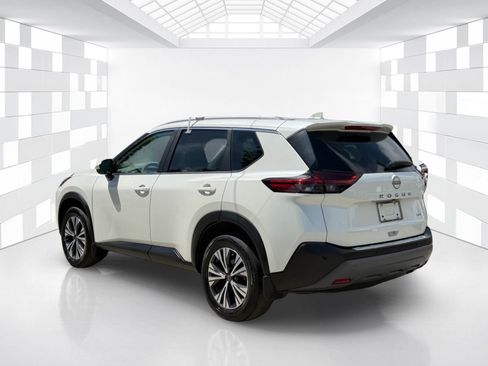 Certified 2023 Nissan Rogue SV w/ SV Premium B Package FWD image 5