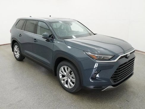 New 2026 Toyota Grand Highlander FWD image 72