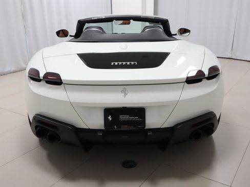 Certified 2024 Ferrari Roma Spider image 12