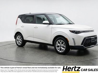 Used 2025 Kia Soul LX w/ LX Technology Package
