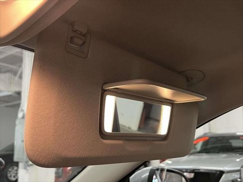 Used 2024 Buick Encore GX Preferred image 32