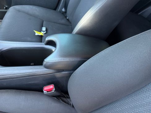 Used 2016 Honda HR-V EX image 14
