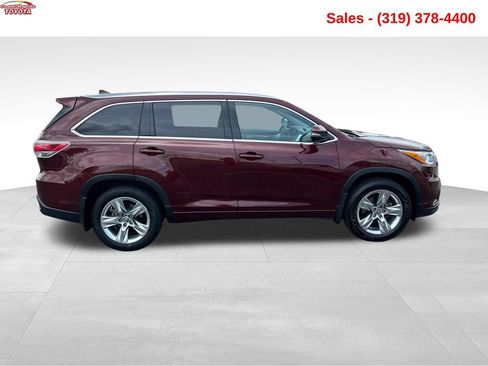 Used 2016 Toyota Highlander Limited AWD/4WD image 6