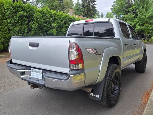 Used 2011 Toyota Tacoma 4x4 Double Cab w/ TRD Off-Road Pkg w/JBL Audio image 1