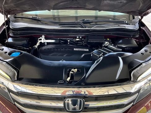 Used 2016 Honda Pilot Touring image 28