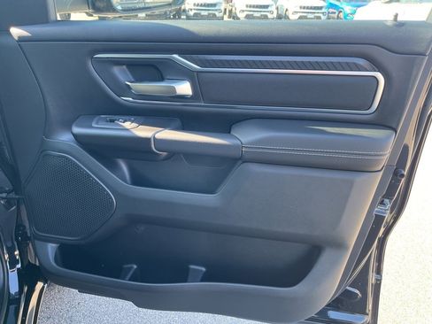 New 2026 RAM 1500 4x4 Crew Cab image 10