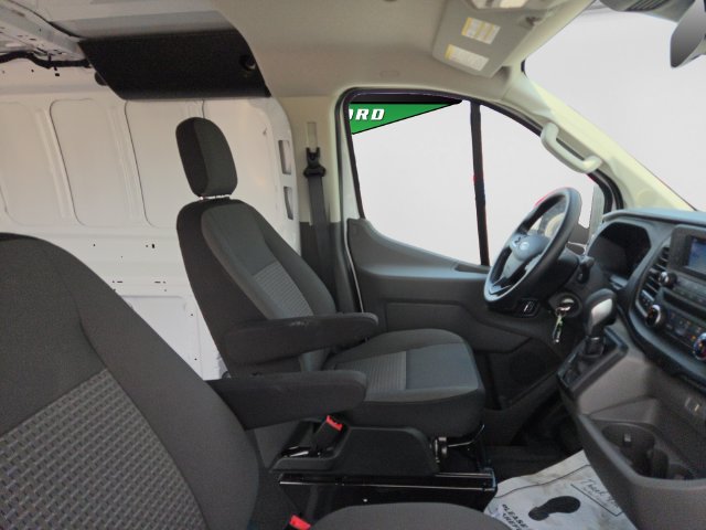 New 2025 Ford Transit 150 Low Roof RWD image 25
