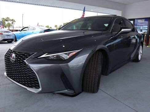 Used 2023 Lexus IS 300 w/ Comfort Package image 11