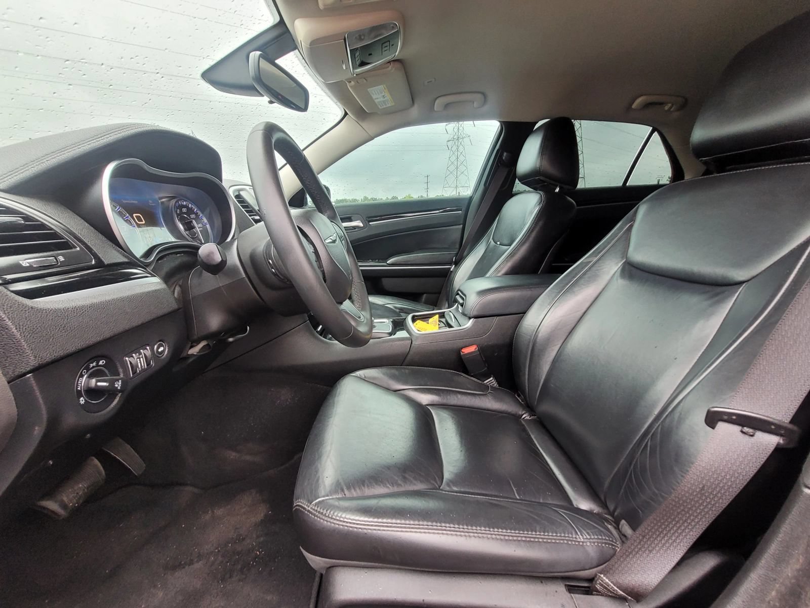 Used 2023 Chrysler 300 Touring L RWD image 25