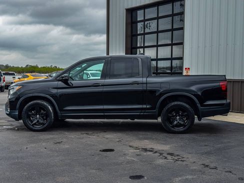 Used 2021 Honda Ridgeline Black Edition image 2