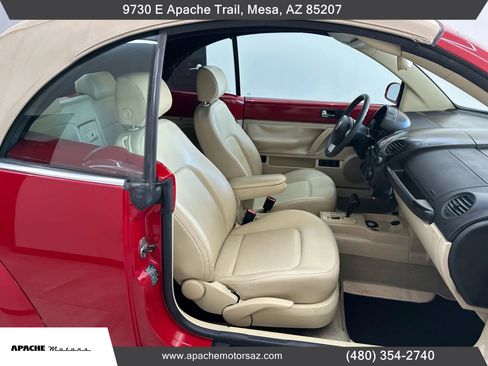 Used 2006 Volkswagen Beetle Convertible w/ Package 1 image 22