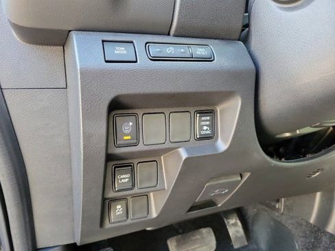 Certified 2024 Nissan Frontier SL w/ Technology Package image 25