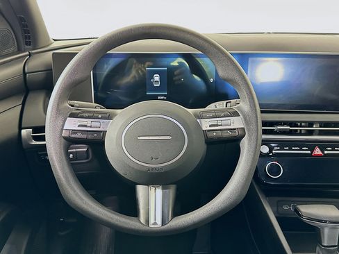 Used 2025 Hyundai Santa Cruz SEL image 18