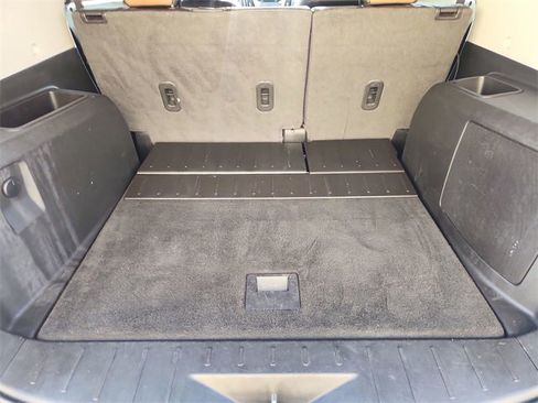 Certified 2017 Chevrolet Equinox Premier w/ Enhanced Convenience Package image 24