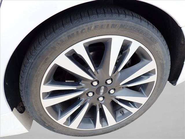 Used 2020 Lincoln MKZ Reserve w/ Elements Package AWD/4WD image 6
