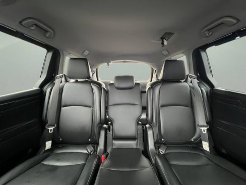 Used 2024 Honda Odyssey EX-L image 17