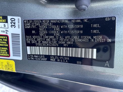 Used 2019 Toyota Sienna Limited Premium w/ Carpet Mat Package AWD/4WD image 22