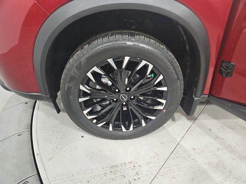 New 2026 Nissan Rogue SV AWD/4WD image 25