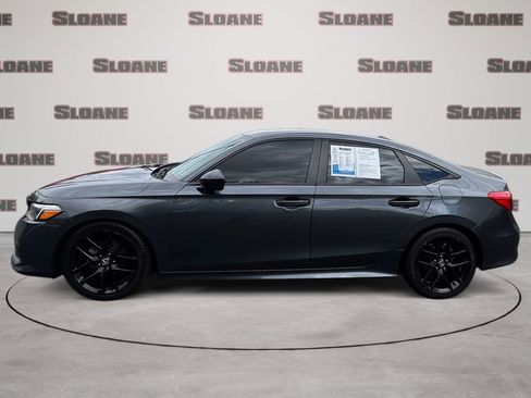 Used 2024 Honda Civic Sport image 2