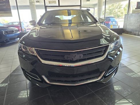 Used 2017 Chevrolet Impala Premier image 2